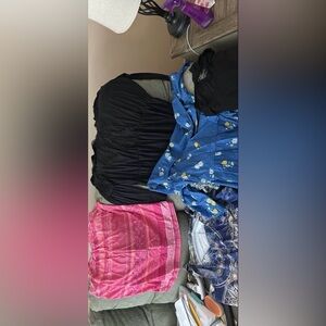 Bundle of 10 pieces of 3x clothes